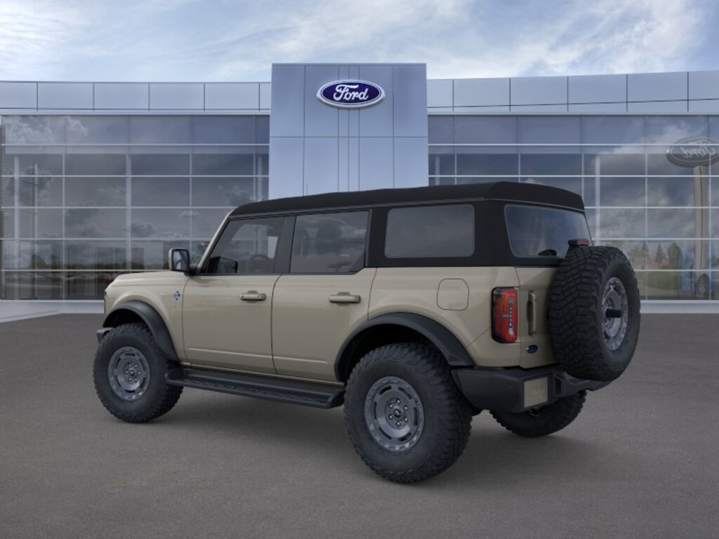New 2025 Ford Bronco Outer Banks SUV