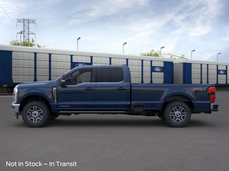 2025 Ford F-350 photo 3