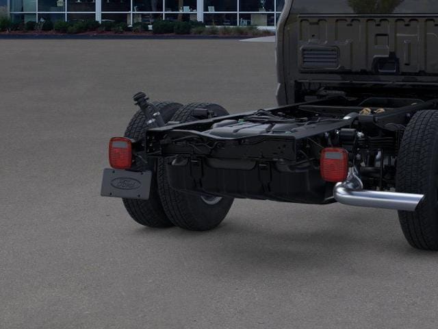 2026 Ford F-350 Super Duty Chassis Cab XL - Photo 41