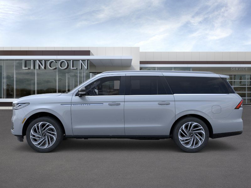 2025 Lincoln Navigator L Reserve photo 4