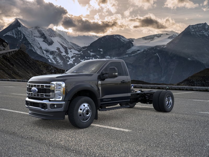 2026 Ford F-600 Super Duty Chassis Cab