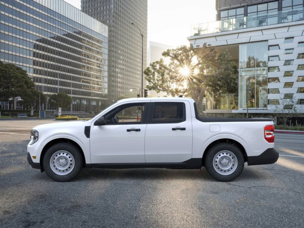 New 2025 Ford Maverick XL Truck