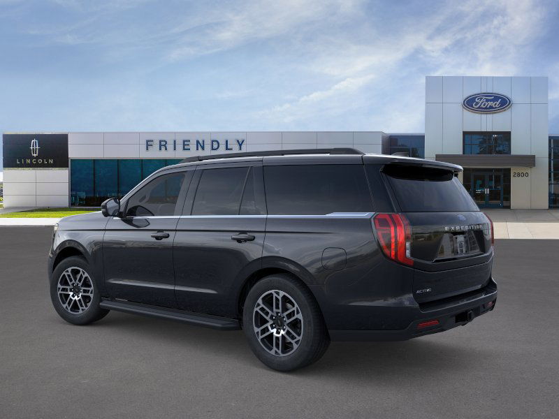 2025 Ford Expedition photo 4