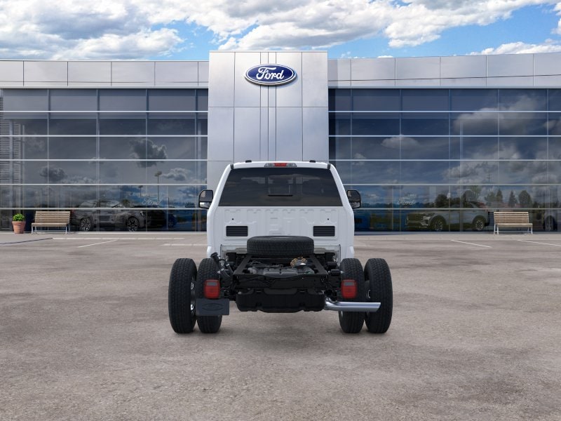 2025 Ford F-350 Super Duty Chassis Cab XL - Photo 28