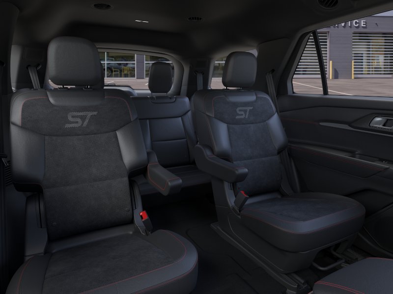 2026 Ford Explorer ST - Photo 11