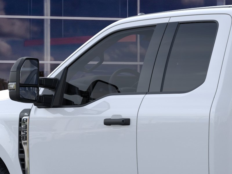 2025 Ford F-350 Super Duty Chassis Cab XL - Photo 32