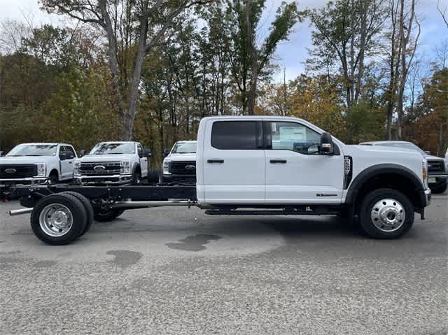 Thumbnail: 2024 Ford Econoline - 30