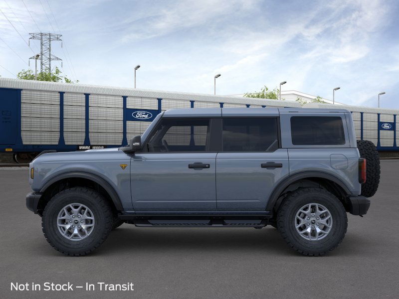2025 Ford Bronco Badlands photo 4