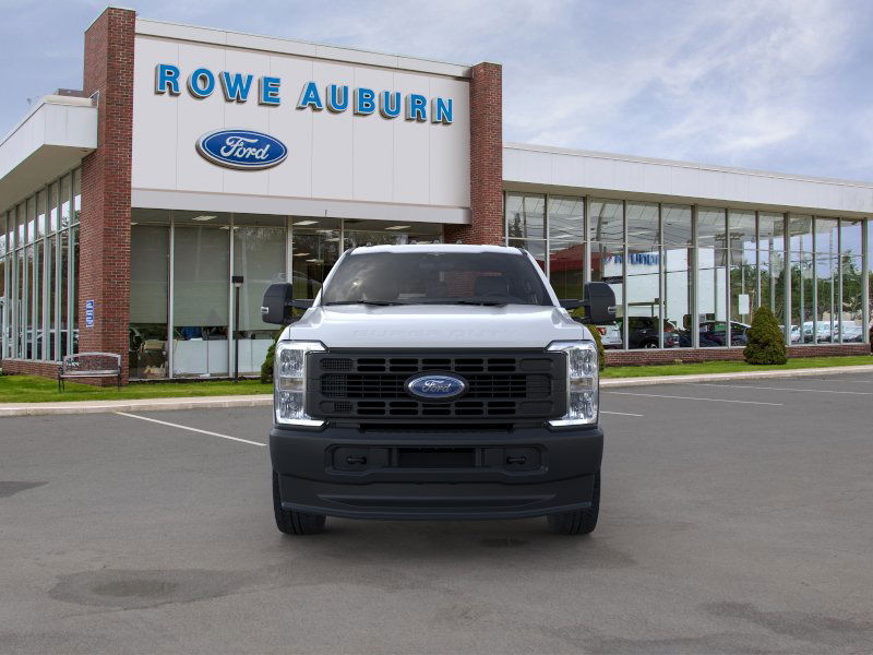 2025 Ford F-350 XL photo 2