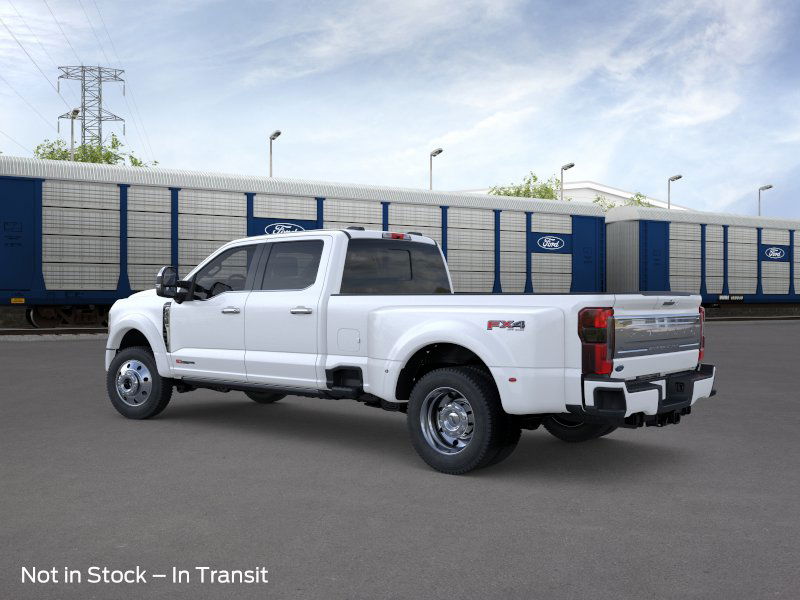 2026 Ford F-450 photo 3