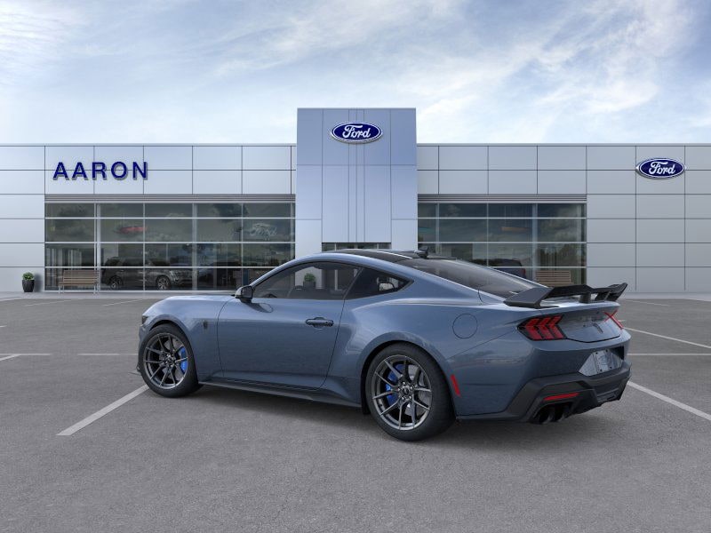 2024 Ford Mustang Dark Horse Deluxe photo 5
