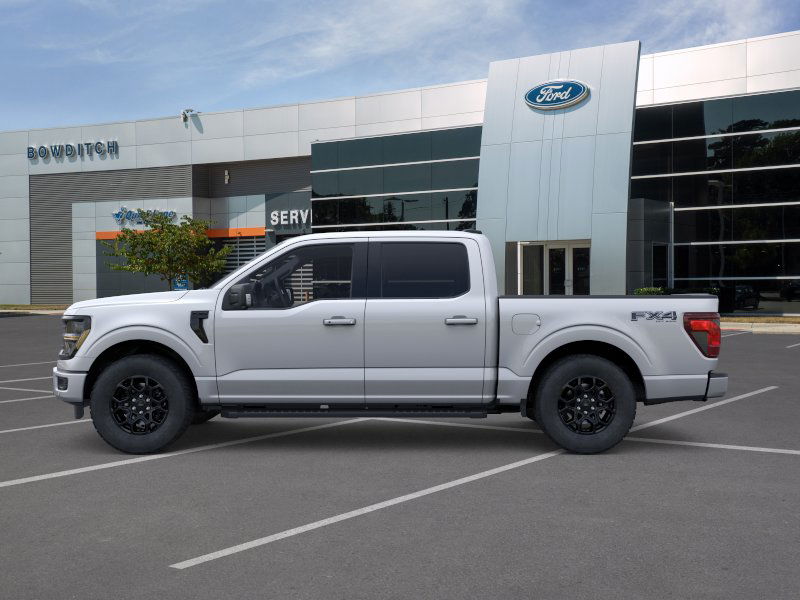 2025 Ford F-150 XLT photo 3