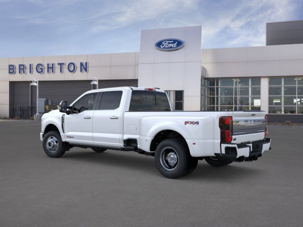 New 2026 Ford F-350SD Platinum Truck Crew Cab