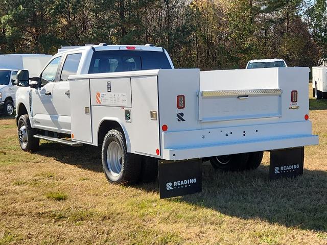 2025 Ford Super Duty F-350 DRW Chassis Cab F-350&reg; XL 4WD Crew Cab 179 WB 60 CA