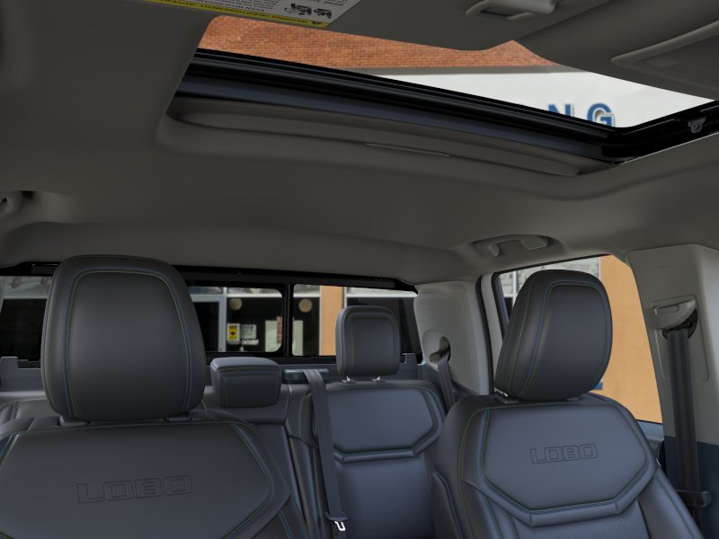 2026 Ford Maverick Lobo High Truck