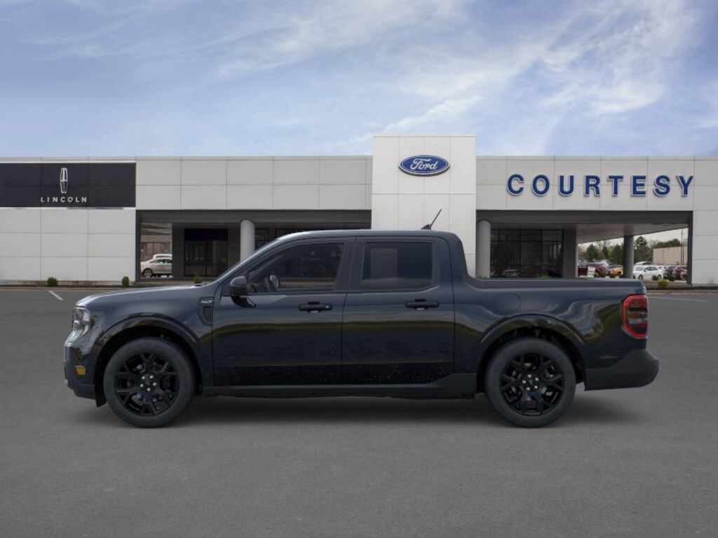 New 2026 Ford Maverick XLT Truck SuperCrew