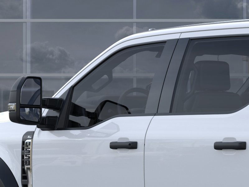 2025 Ford F-550 Super Duty Chassis Cab XL - Photo 43