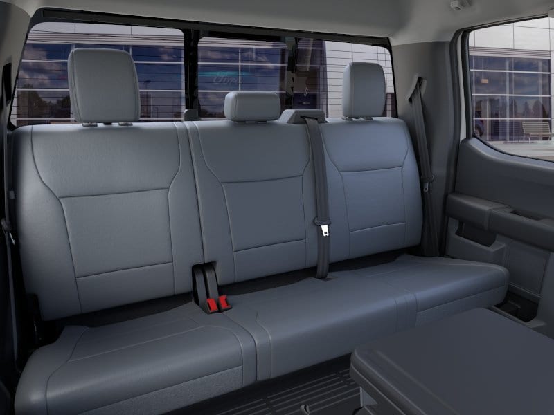 2025 Ford F-350 Super Duty Chassis Cab XL - Photo 23