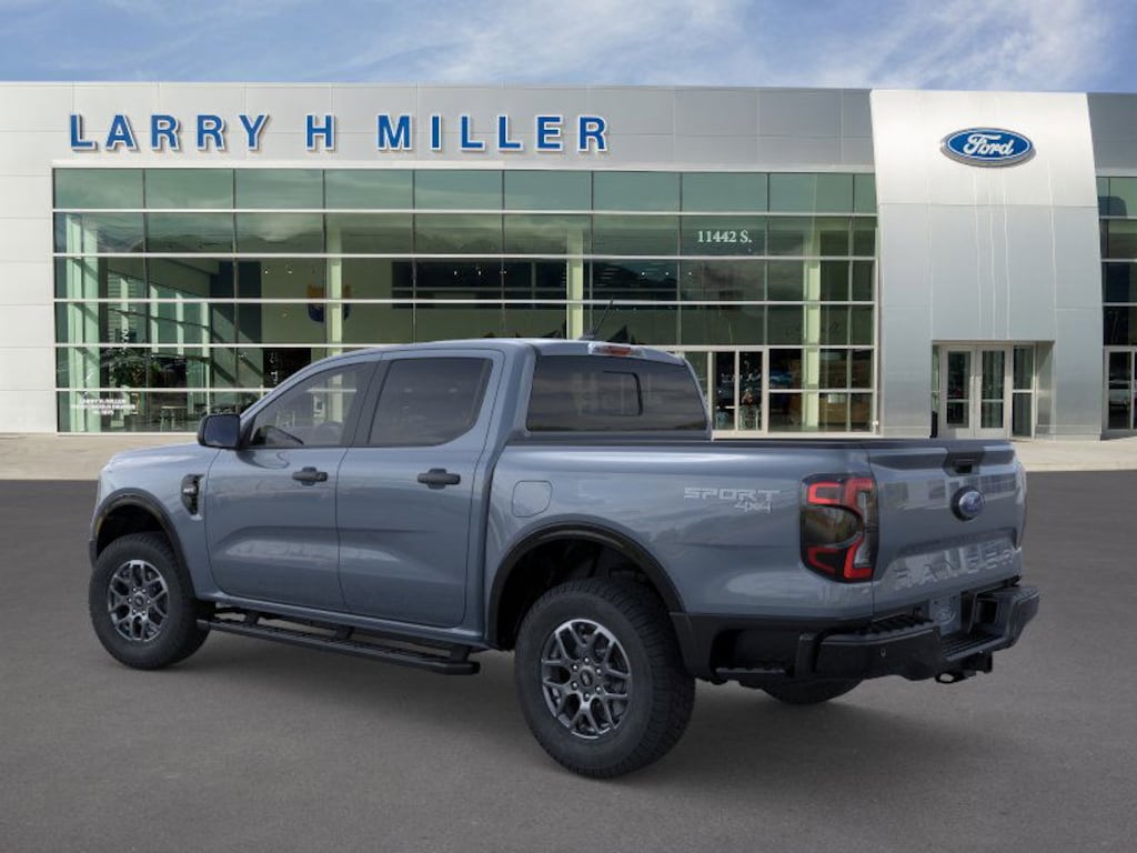 New 2025 Ford Ranger XLT 4WD SuperCrew 5' Box V6 Engine