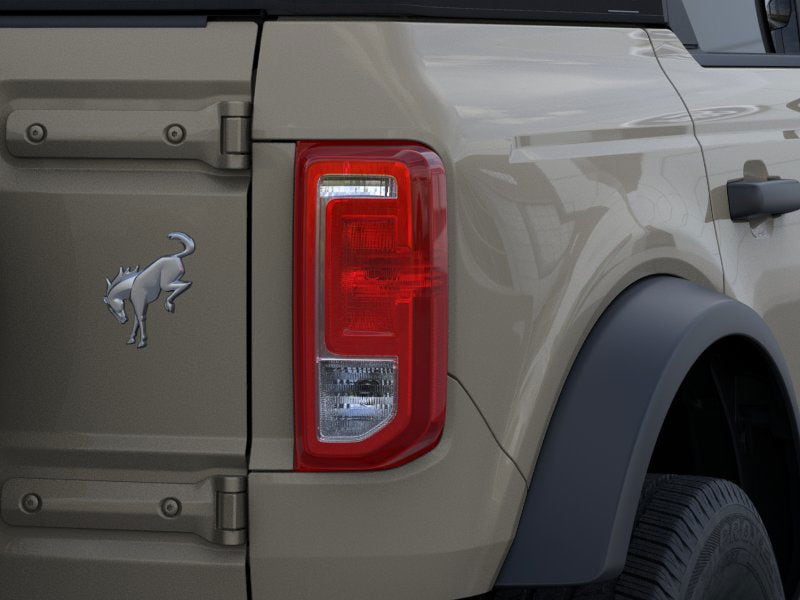 2025 Ford Bronco 4-Door Base - Photo 23