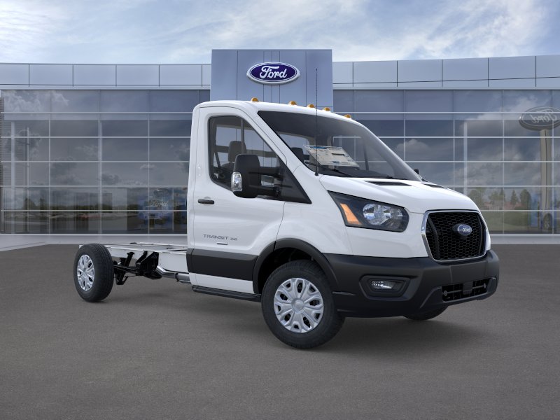 2025 Ford Transit Cutaway Base - Photo 28