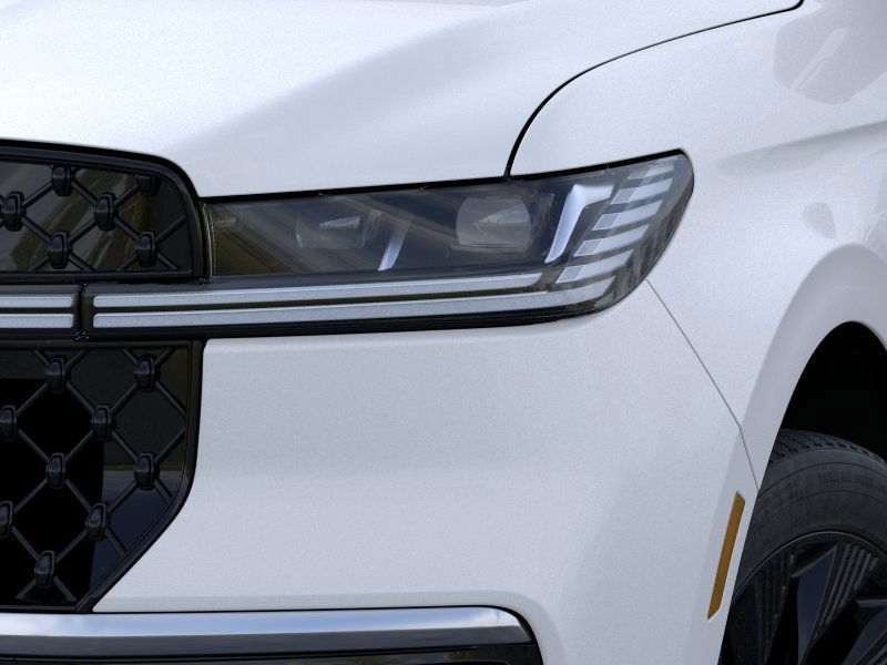 Thumbnail: 2025 Lincoln Navigator - 41