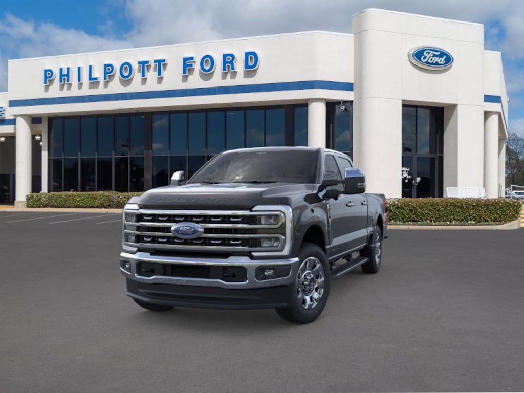 New 2026 Ford F-250 LARIAT Truck Crew Cab