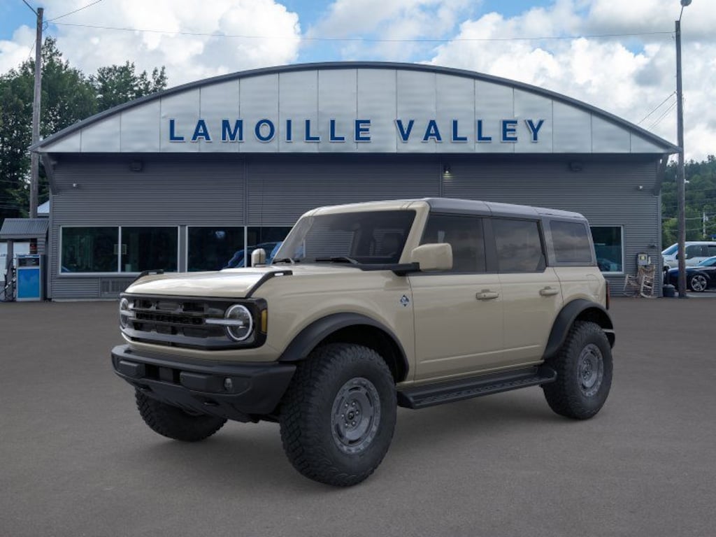New 2025 Ford Bronco Outer Banks SUV