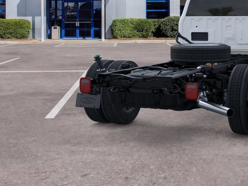 2026 Ford F-450 Super Duty Chassis Cab XL - Photo 49