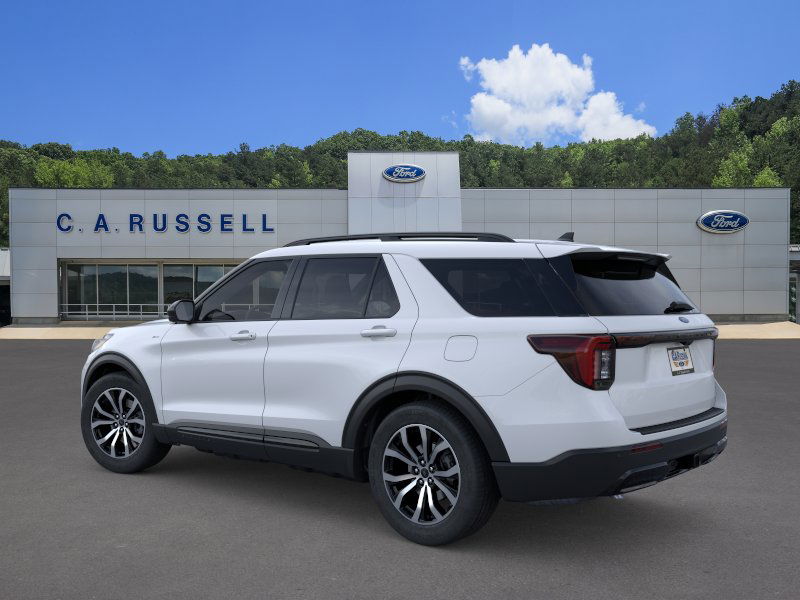 2026 Ford Explorer ST-Line photo 4