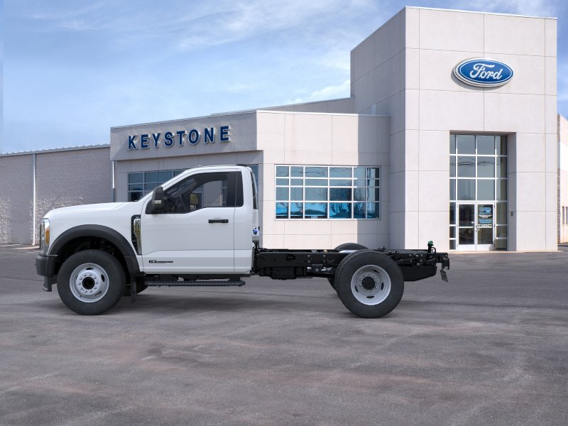 2025 Ford F-600 Super Duty Chassis Cab XL - Photo 25