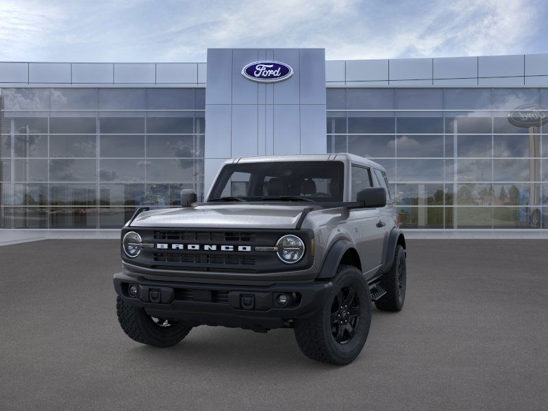 2024 Ford Bronco Black Diamond photo 2