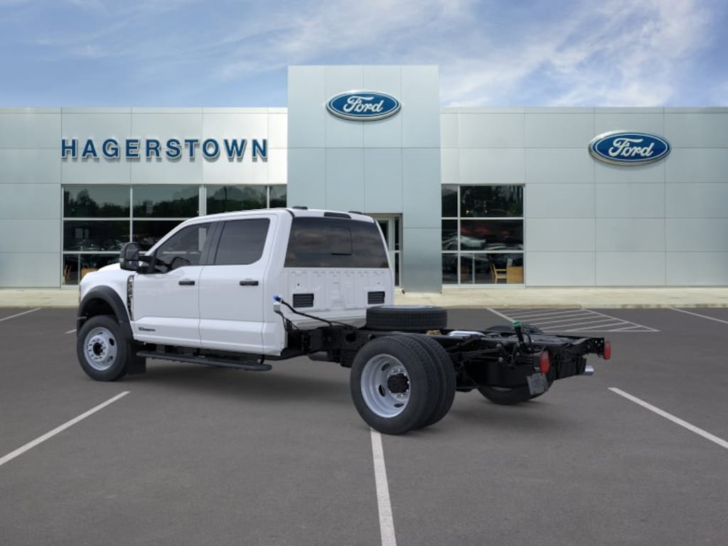 New 2026 Ford F-450 Chassis XL Truck Crew Cab