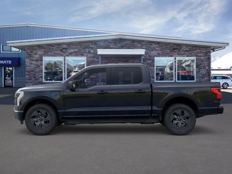 2025 Ford F-150 Lightning Flash - Photo 46
