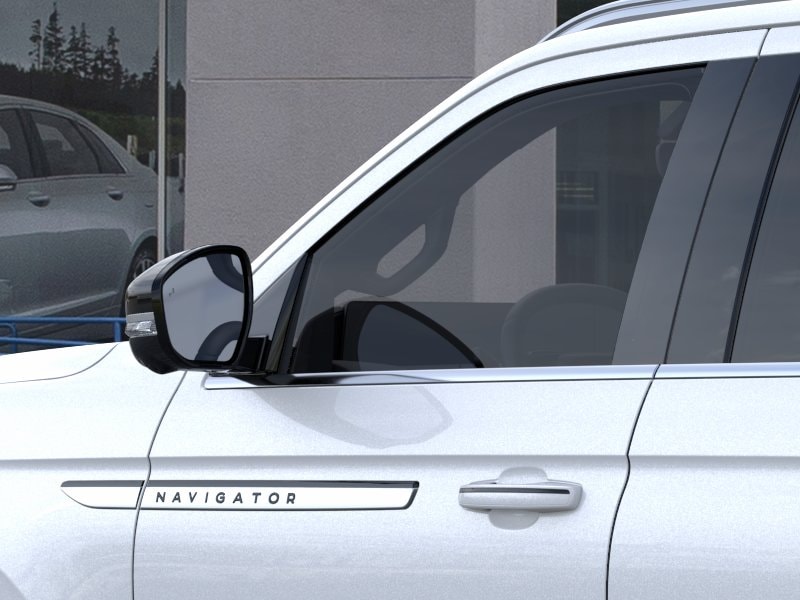 Thumbnail: 2026 Lincoln Navigator - 50