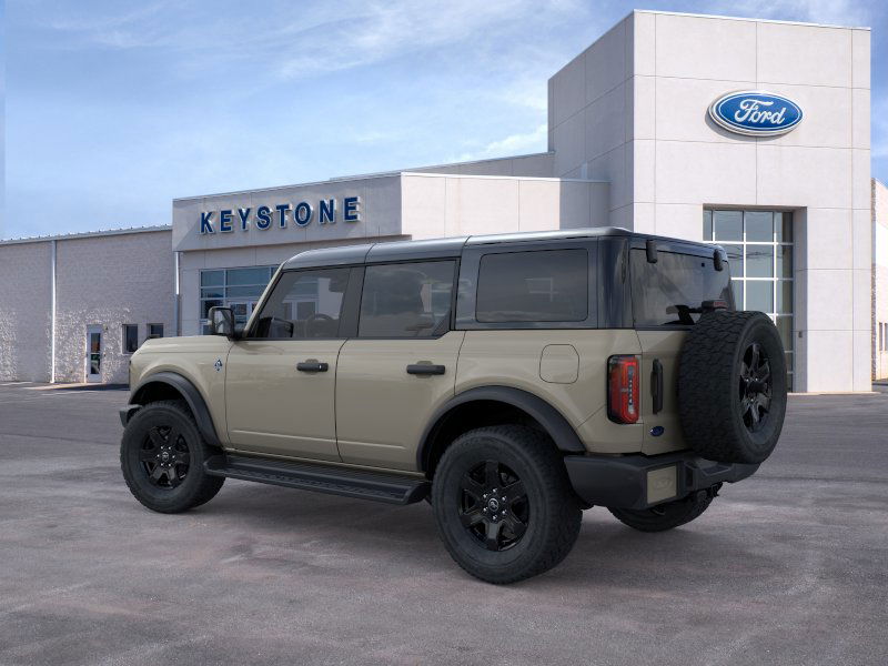 2025 Ford Bronco Outer Banks photo 4