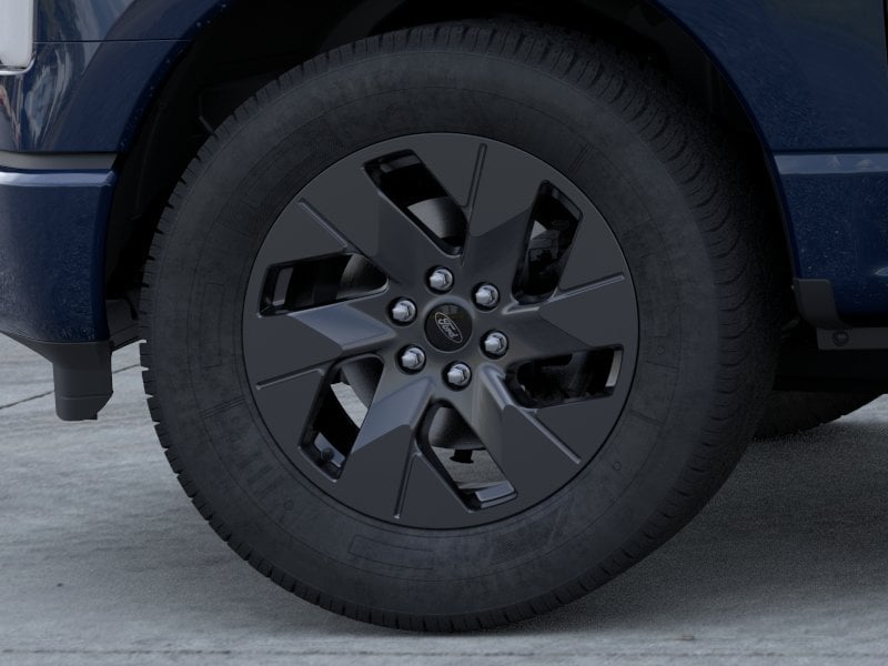 2025 Ford F-150 Lightning Flash - Photo 19