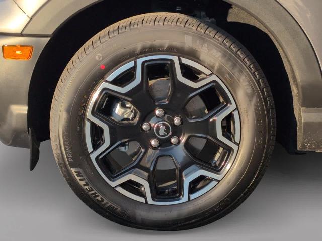 new 2025 Ford Bronco Sport car, priced at $40,559