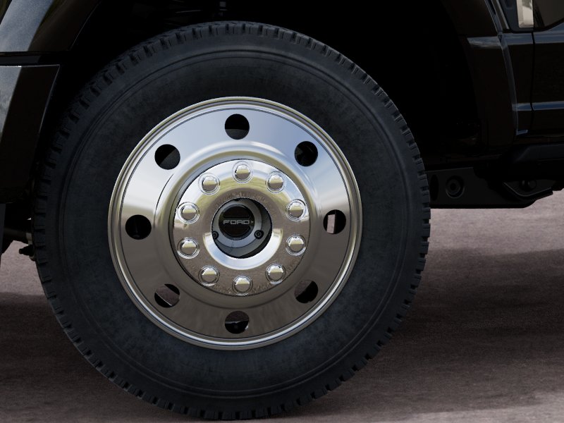 2027 Ford Super Duty F-450&reg; Lariat&reg; Truck Crew Cab