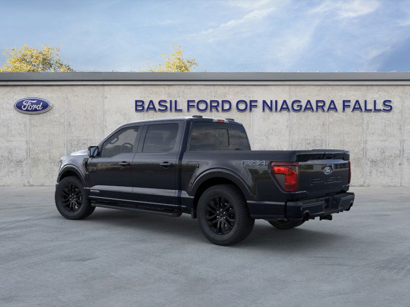 2025 Ford F-150 XLT photo 4