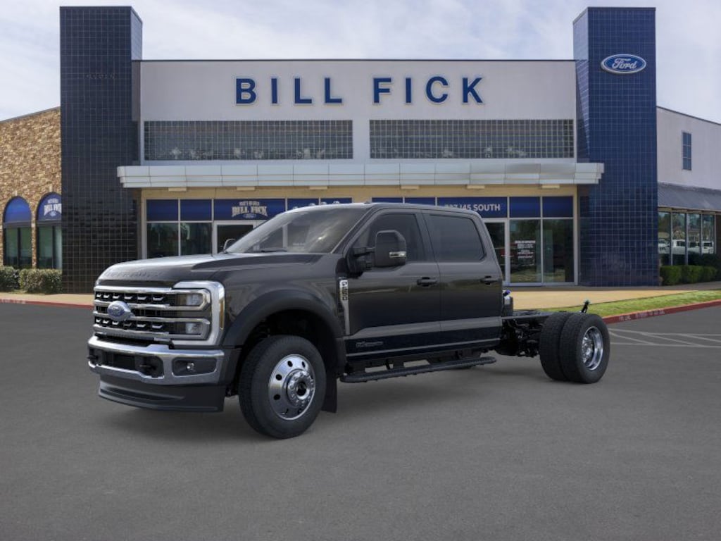 New 2026 Ford F-550 Chassis Lariat TRUCK