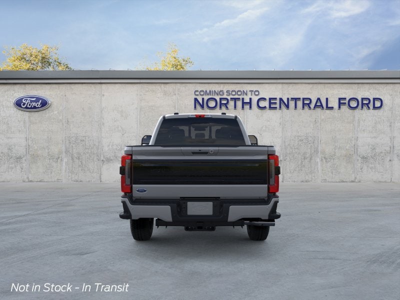 Super Duty F-350&reg; Platinum&reg;