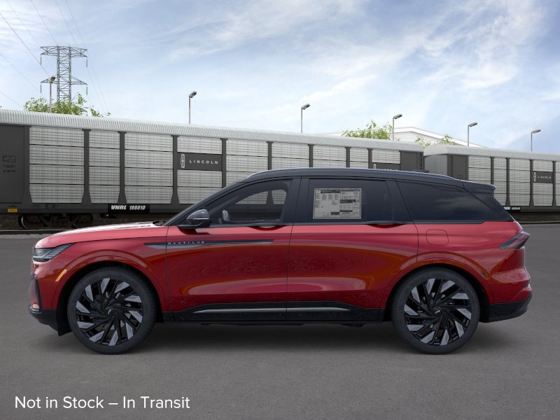View vehicle photo 3
