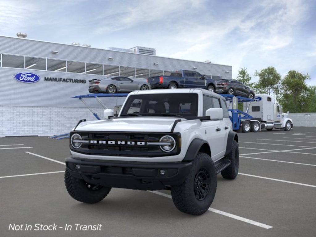 New 2026 Ford Bronco Outer Banks SUV