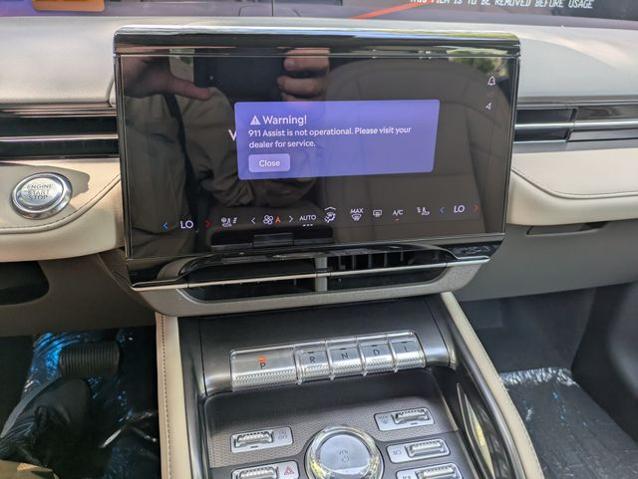 2025 Lincoln Nautilus Premiere CROSSOVERS