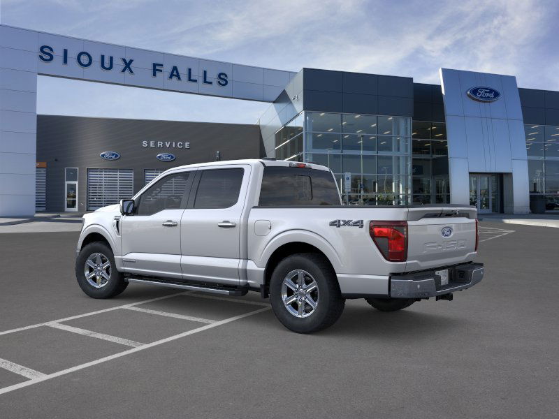 2025 Ford F-150 XLT photo 4