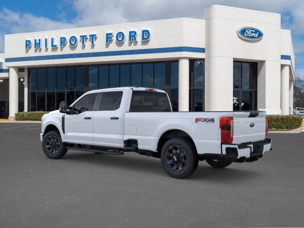 New 2026 Ford F-250 XL Truck Crew Cab