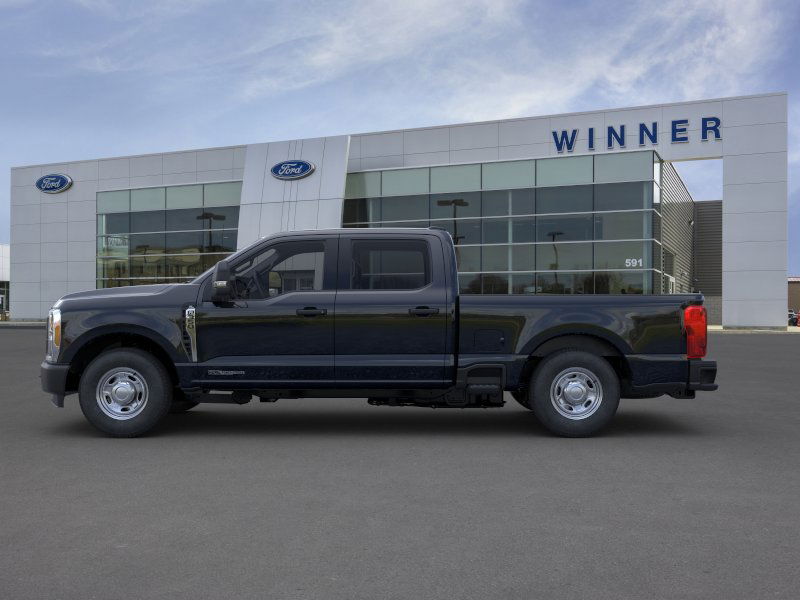 2024 Ford F-350 XL photo 3