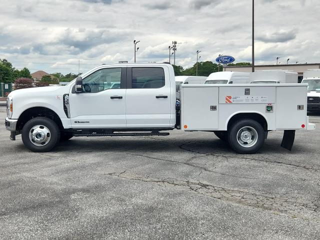 2025 Ford Super Duty F-350 DRW F-350 XL 4WD Crew Cab 179 WB 60 CA