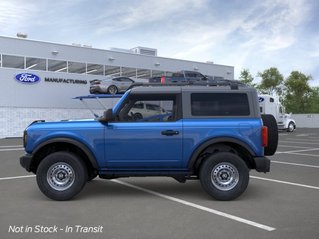 New 2026 Ford Bronco Base SUV